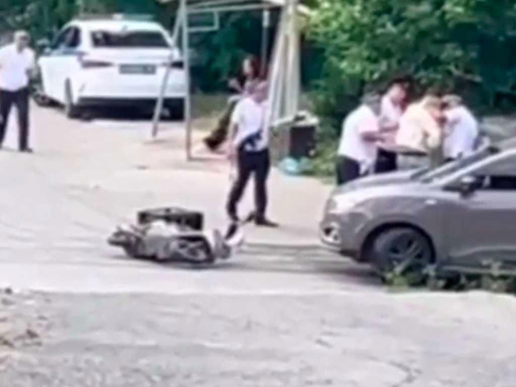 В Сочи нарушитель на мопеде попал в погоню с полицией