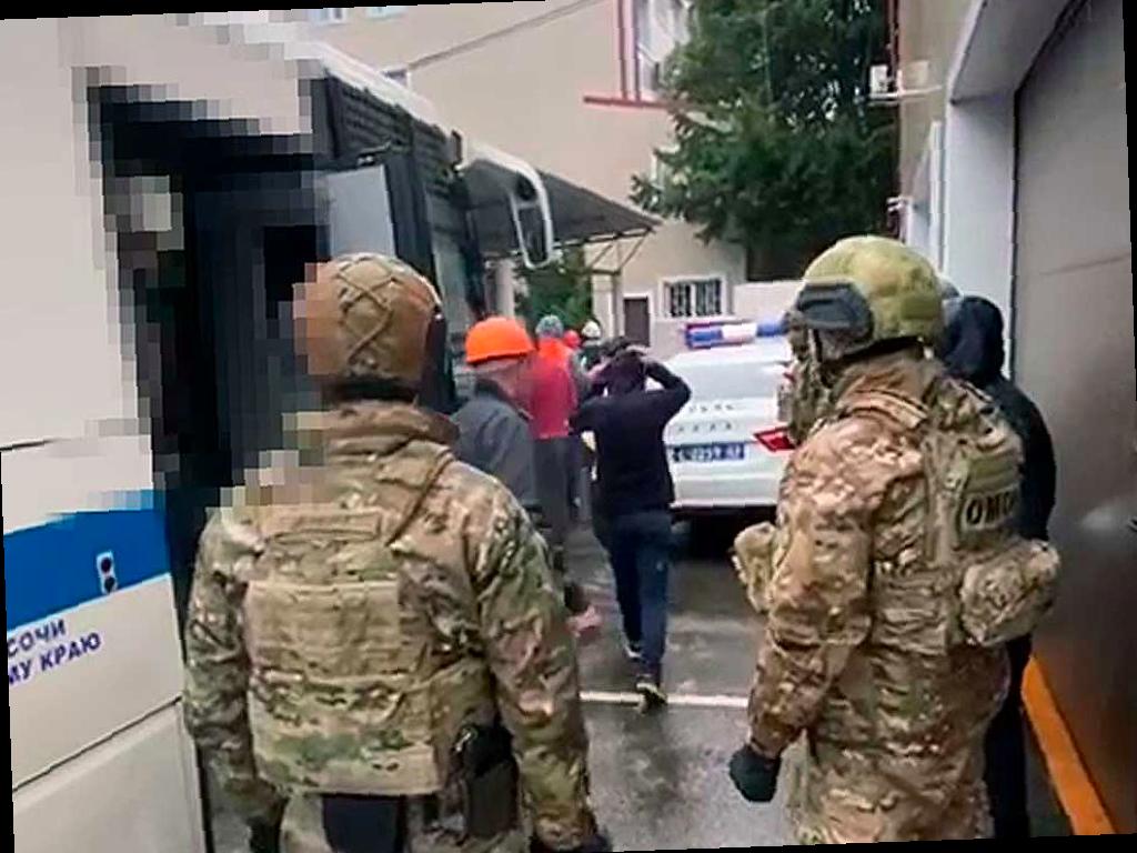 Рейд на стройке в Адлере: более 30 человек задержаны