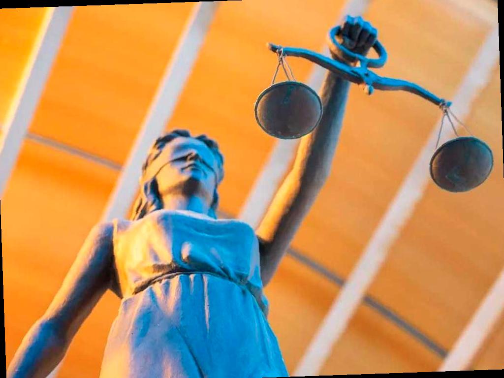 Полицейских в Сочи осудили за вымогательство взятки