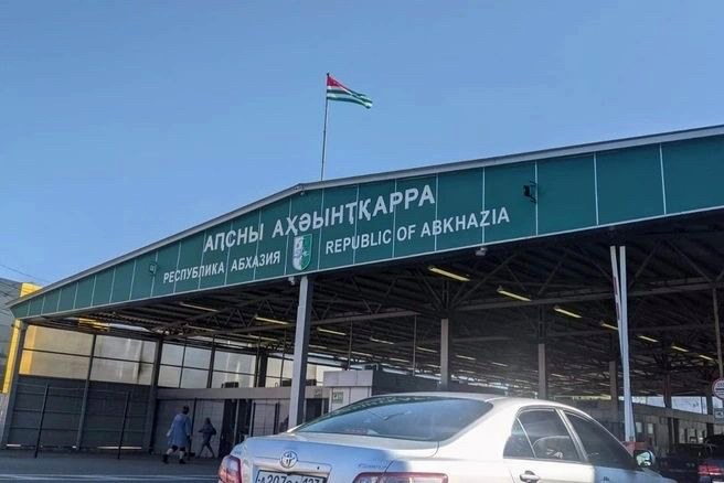 Роспотребнадзор провел анализ морской воды в Сочи