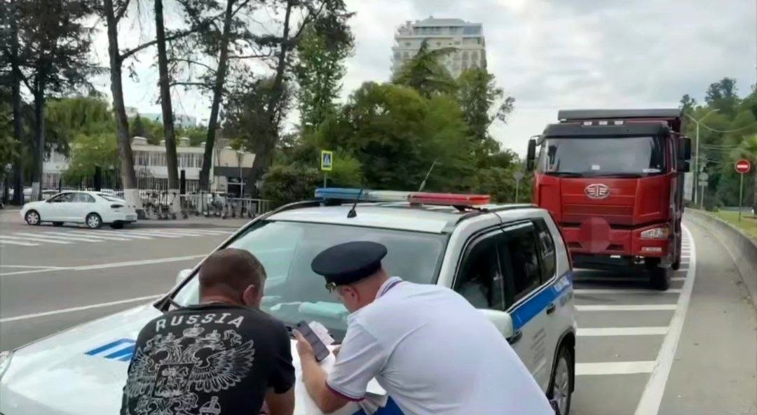 Выявлено более 90 нарушений ПДД в Сочи за день рейда «Правопорядок
