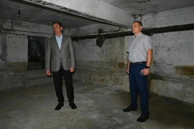 Проверка состояния укрытий и санитарного состояния в Дагомысе мэром Сочи