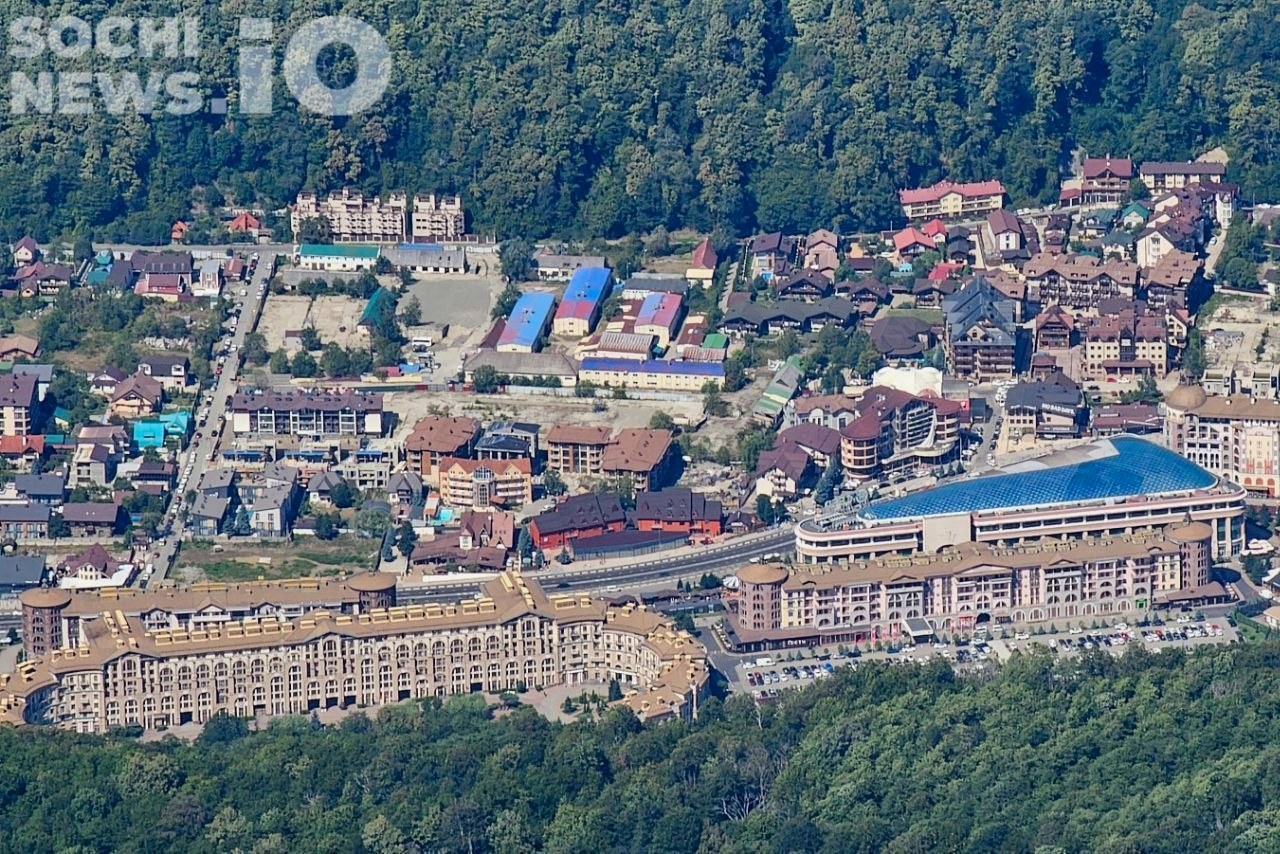 Снижение туристического потока в Сочи осенью 2026 года и рост цен на новогодние даты